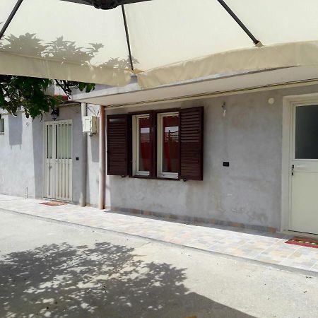 Breakfast In Naples Bed & Breakfast Exterior photo